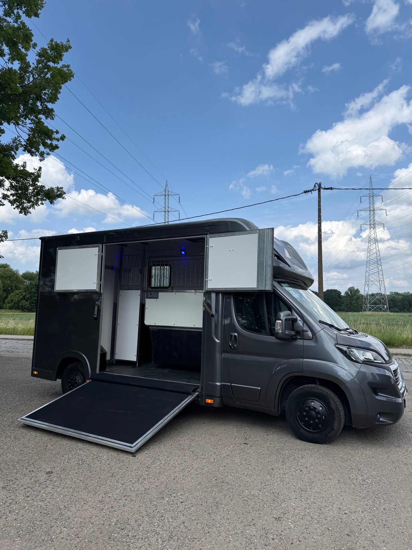 Peugeot Boxer / 2017 / 98.500 KM