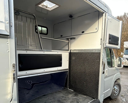Peugeot Boxer / 2015 / 88000KM